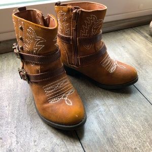 Faded glory boots